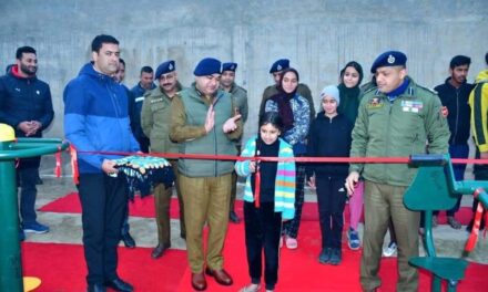 IGP Kashmir inaugurates Open Air Gymnasium in Police Housing Colony Bemina