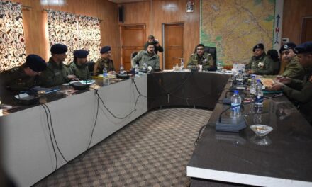 IGP Kashmir visits Shopian & Pulwama; Chairs security review meetings;Keep strict surveillance over the ANEs, Intensify the war against the drug menace: IGP Kashmir