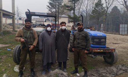 Illegal extraction & transportation of minerals;Police seizes 02 vehicles, arrests 02 drivers