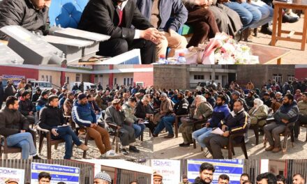 DC Ganderbal chairs mega Block Diwas at Hariganwan;Distributes SSLs for installation in public places