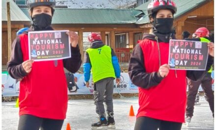 National Tourism Day celebrated at tourist resort Sonamarg.