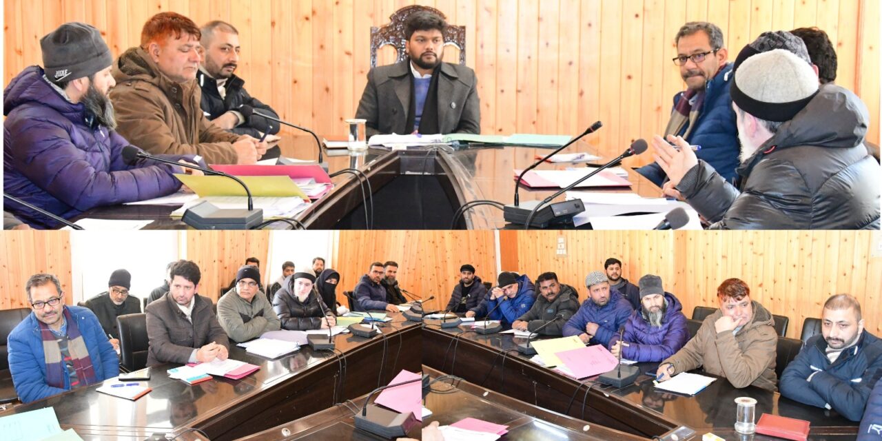 DC Ganderbal chairs DLIC meeting of HADP