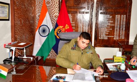 Rajiv Omprakash Pande-IPS assumes charge as DIG CKR Srinagar