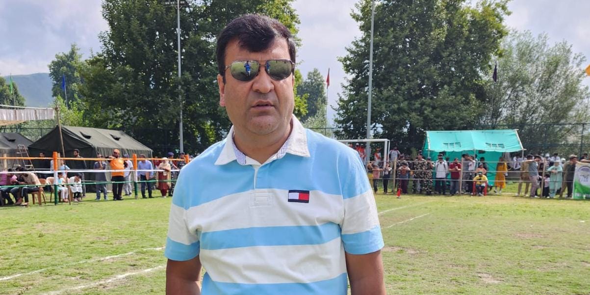 Ganderbal Press Association congratulates Saleem wani for his promotion