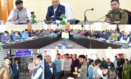 Lok Sabha Elections-2024CEO visits Ganderbal;reviews preparations for Parliamentary Polls