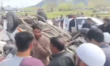 Head-on Collision Leaves 8 Persons Injured in Kupwara