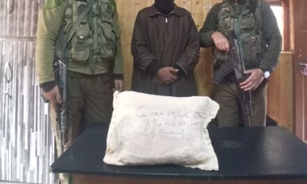 Ganderbal Police apprehends a drug peddler and seizes contraband substance.