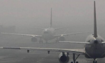 Fog hits flight operations at Srinagar airport