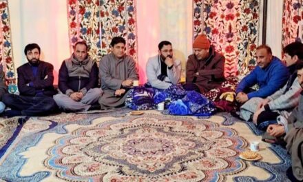 Shah Fayaz President JKECC, Chairman JKTA Offers Heartfelt Condolences on the Demise of Haji Mohmmad Yusuf Wani, uncle of Saleem Wani Bureau Chief of Gulistan News Kashmir