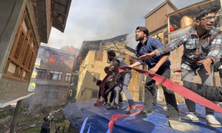 Massive fire gutted over 20 houses in South Kashmir’s Anantnag
