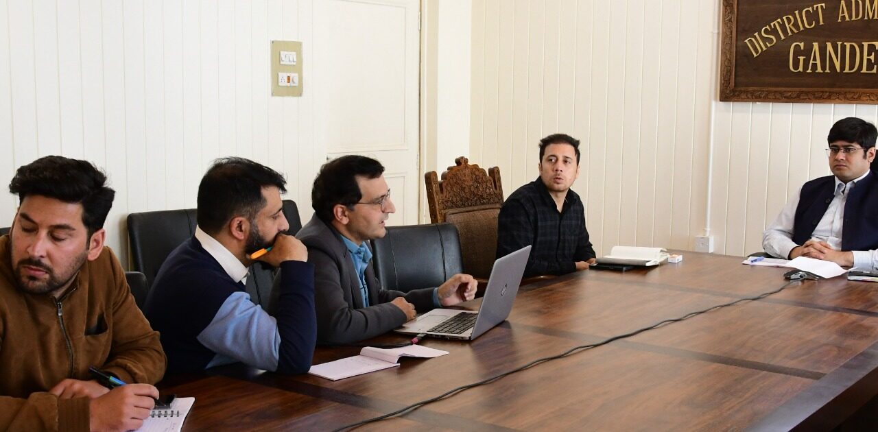 DC Ganderbal reviews NTEP Progress; District Achieves 98% TB Mukt Panchayat Coverage