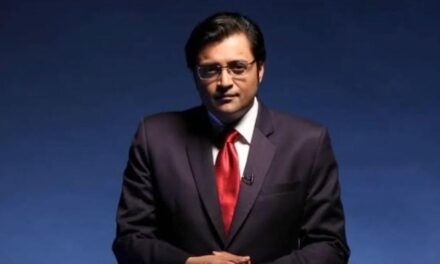 FIR filed against BJP IT cell chief, journalist Arnab Goswami