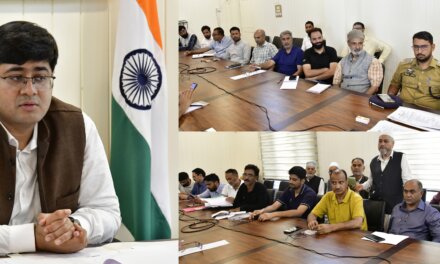 DC Ganderbal Reviews Arrangements for Urs Mubarak of Hazrat Qamar-Ud-Din Bukhari (RA)