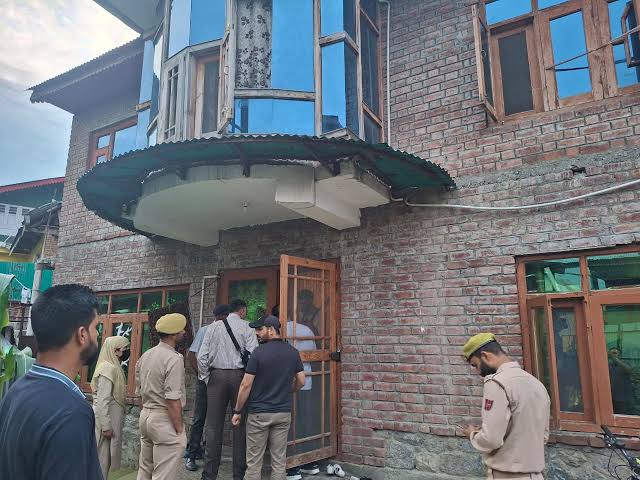 J-K: CIK conducts raids at 10 locations in Kashmir Valley
