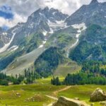 Viral Video:“What Will I Tell Hyderabad?”; Tourists Slam Sonamarg Over Lack of Toilets, Dustbins