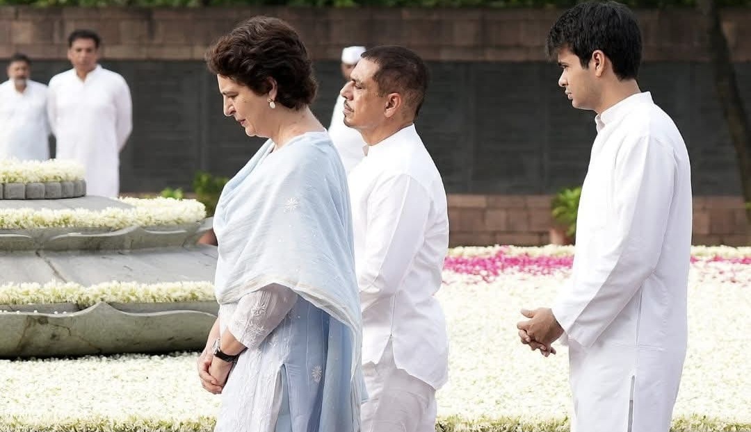 Congress MP Priyanka Gandhi, Kharge, Chidambaram and others pay tribute to late India PM Rajiv Gandhi on his birth anniversary
