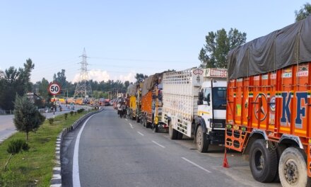Jammu-Srinagar Highway Remains Shut, Traffic Plying Via Mughal Road