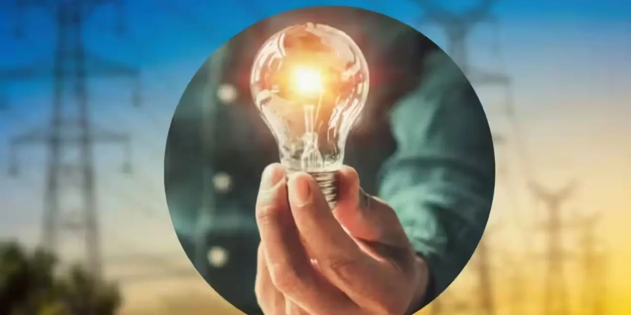 200 Units of Free Electricity for AAY Households to Begin After Rooftop Solar Installation: J&K Govt