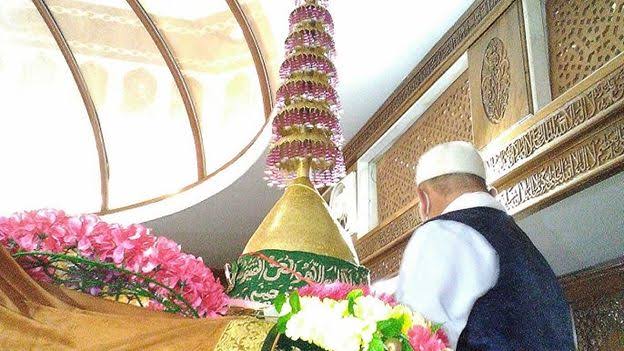 Annual Urs of Sheikh-ul-Alam (RA) Begins at Charar-i-Sharief with Solemn Poshak Bandi Ritual