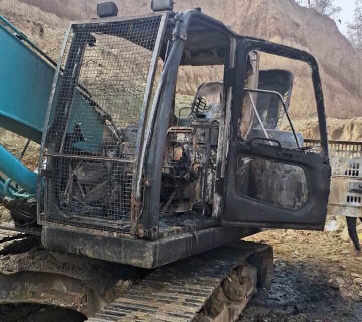 L&T Machine Goes Up in Flames During Night in Pallar Budgam, Police Begin Probe