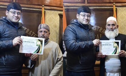 DC felicitates Willow Wicker craftsmen for bringing laurels to Ganderbal