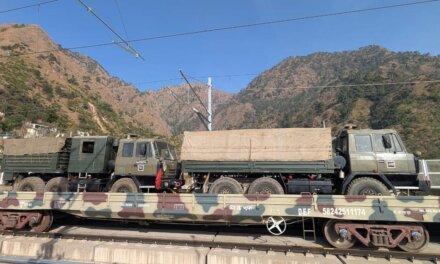 Army inducts tanks, artillery into Kashmir Valley via military special train