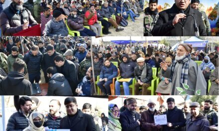 DC Ganderbal chairs Public Outreach Programme at Kijpara, Kangan