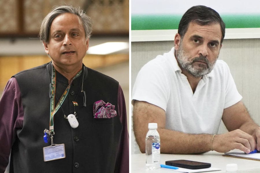 Upset with Rahul’s ‘Kochi snub’, Tharoor skips key Congress meet on Kerala polls: Sources
