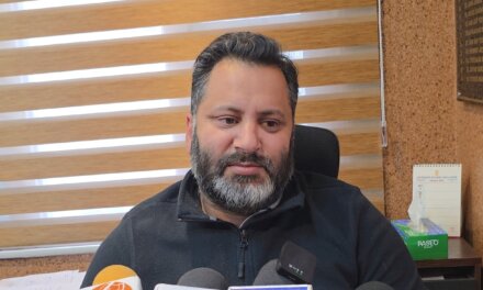 Executive Engineer R&B Ganderbal Er. Aarif Mohammad Iqbal Extends Warm Eid-ul-Fitr Greetings