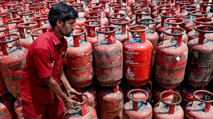 LPG supply to be cut off if households refuse PNG switch where available: Govt order